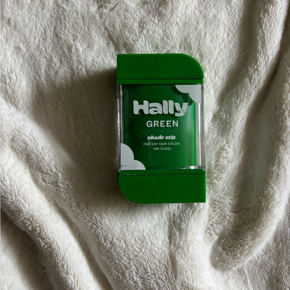 Hally Green Shade Stix
